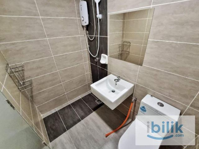 Room for rent in Petaling, Damansara Damai