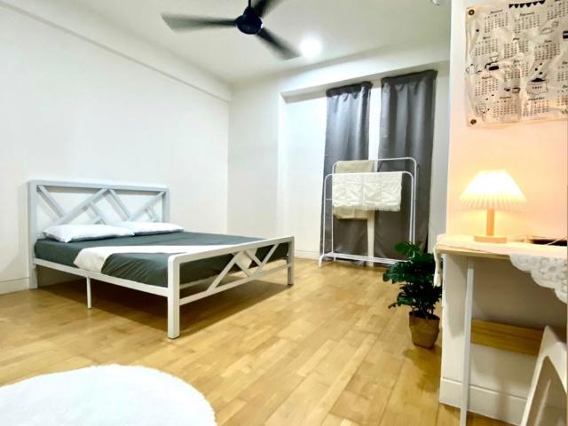 Room for rent in Petaling, Alam Impian