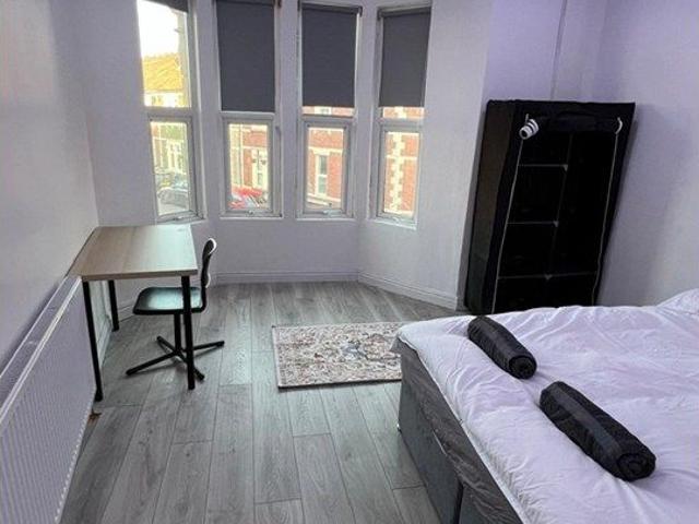 Room for rent in Easton, Feckenham