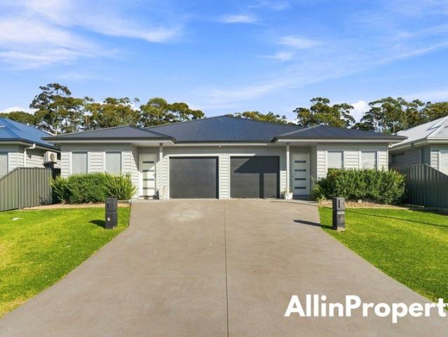 Townhouse for sale in Sussex Inlet, New South Wales