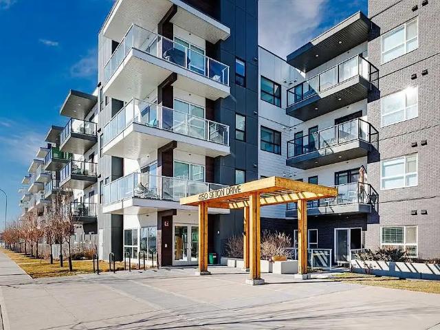 Condo for rent in Northwest, Alberta