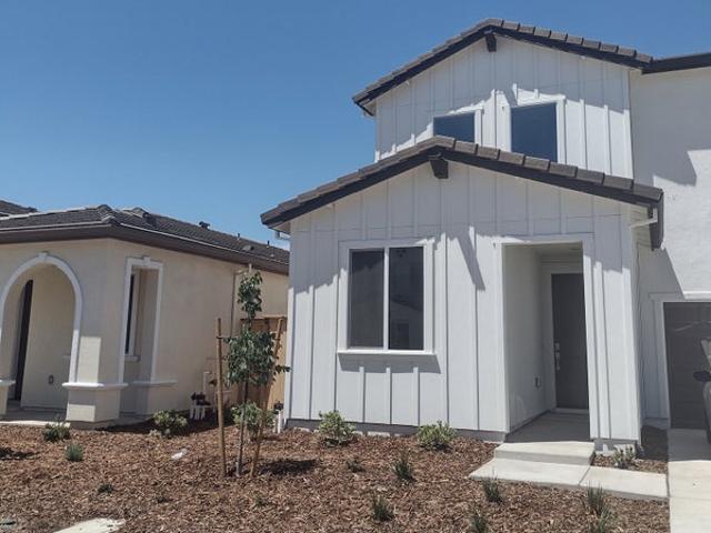 Room for rent in Roseville, California
