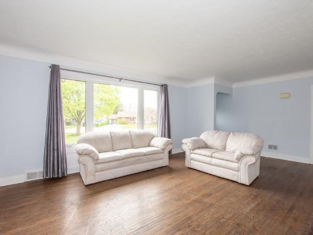 Room for rent in Niagara, Ontario
