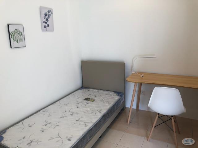 Room for rent in Petaling, Damansara Damai