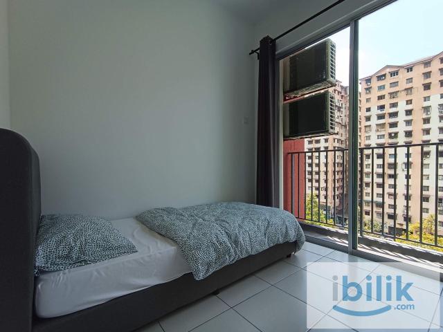Room for rent in Petaling, Damansara Damai