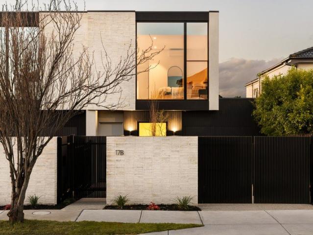 Townhouse for sale in Camerons Creek, Victoria