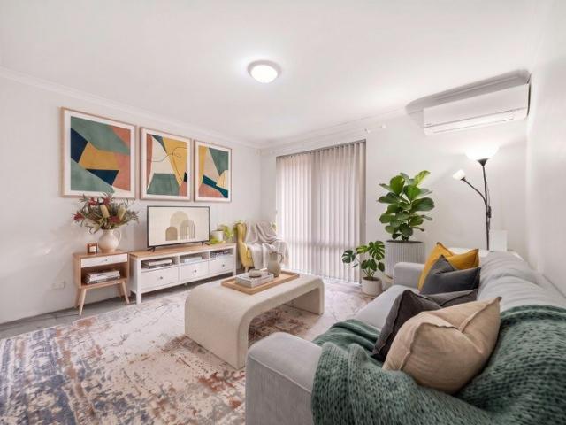 Villa for sale in Shelley, Western Australia