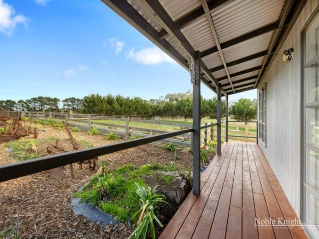 Apartment for rent in Camerons Creek, Victoria