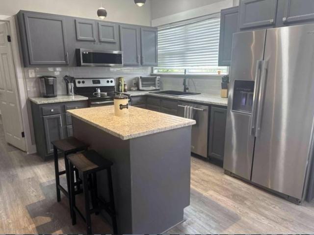 Room for rent in Florida