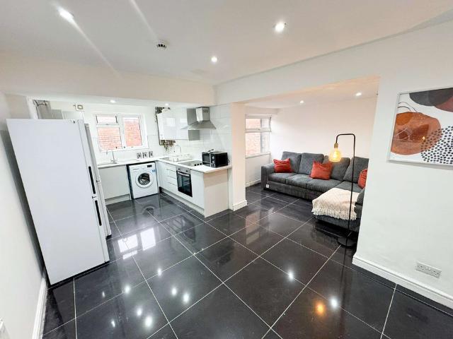 Room for rent in Plasnewydd, Cardiff
