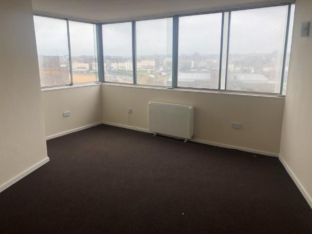 Apartment for rent in Westbrook, Acol