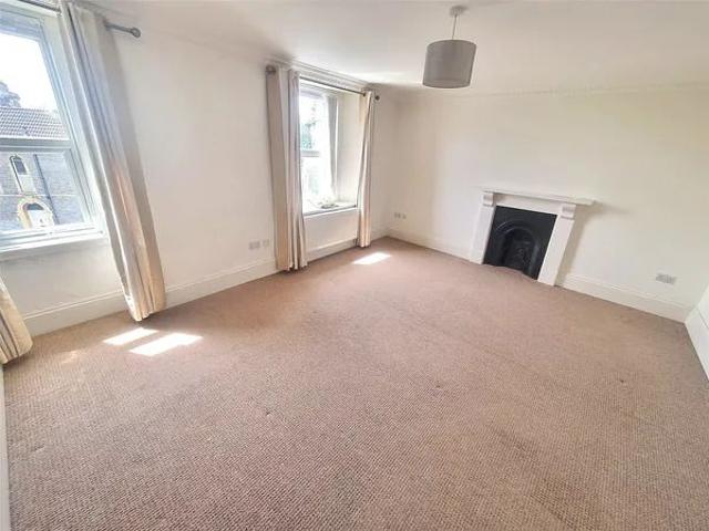 Apartment for rent in Cliftonville, Weston-super-Mare