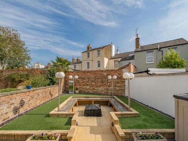 House for sale in Ewens Farm, Golden Valley