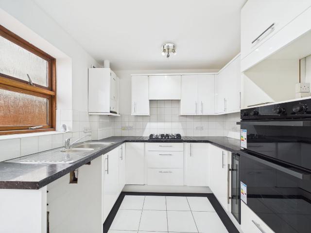 House for rent in Ewens Farm, Cheltenham