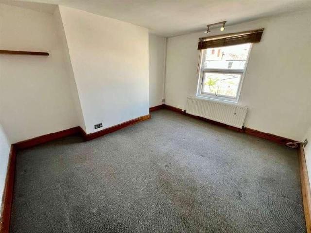 House for rent in Teddington, Pamington