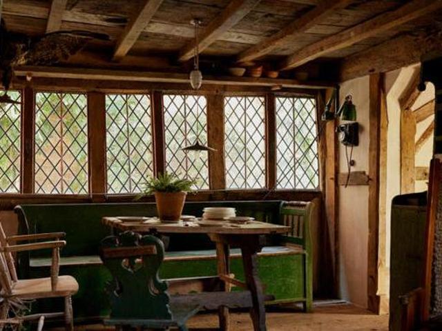 House for sale in Old Town, Guestling Green