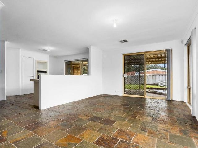 House for rent in Leda, Western Australia