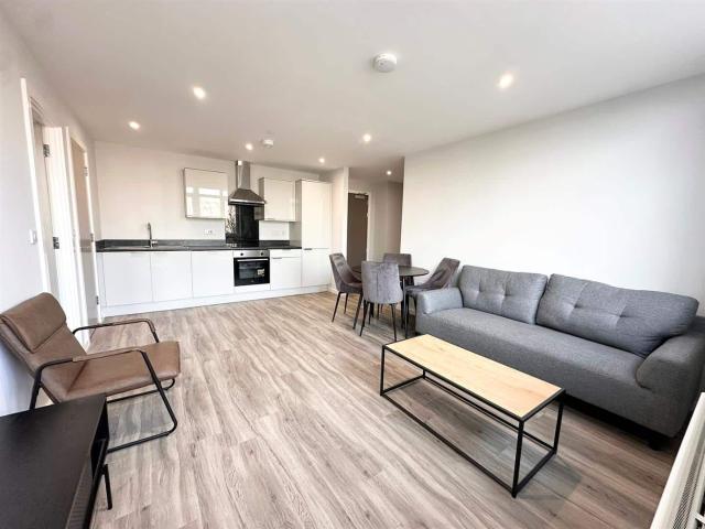 Apartment for rent in Cavern Quarter, Calderstones