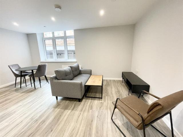 House for rent in Cavern Quarter, Calderstones