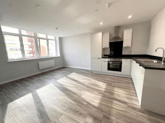 House for rent in Cavern Quarter, Calderstones