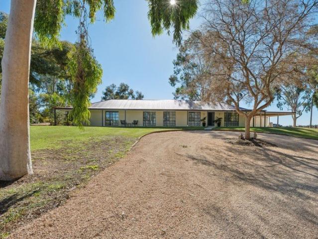 House for sale in Colignan, Victoria
