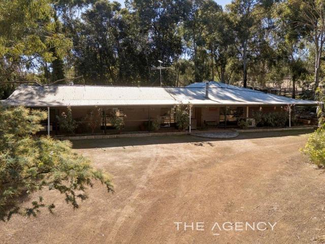 Cottage for sale in Morangup, Western Australia