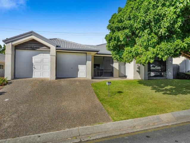 Townhouse for sale in Toombul, Queensland
