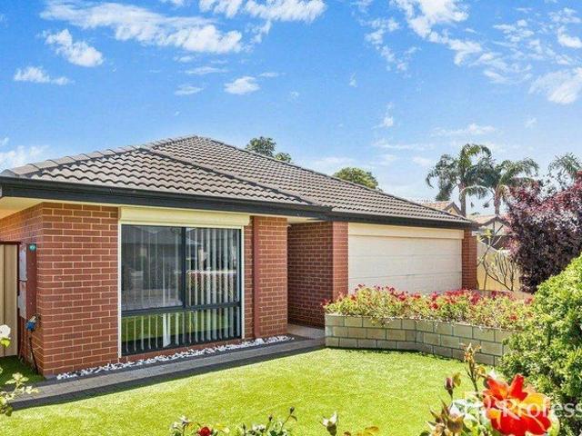 House for rent in High Wycombe, Western Australia