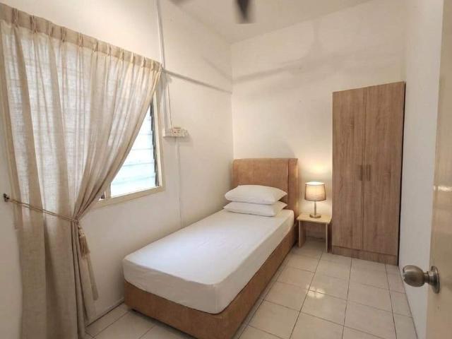 Room for rent in Country Heights Damansara, Kuala Lumpur