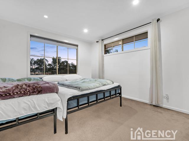 Townhouse for sale in Camerons Creek, Victoria