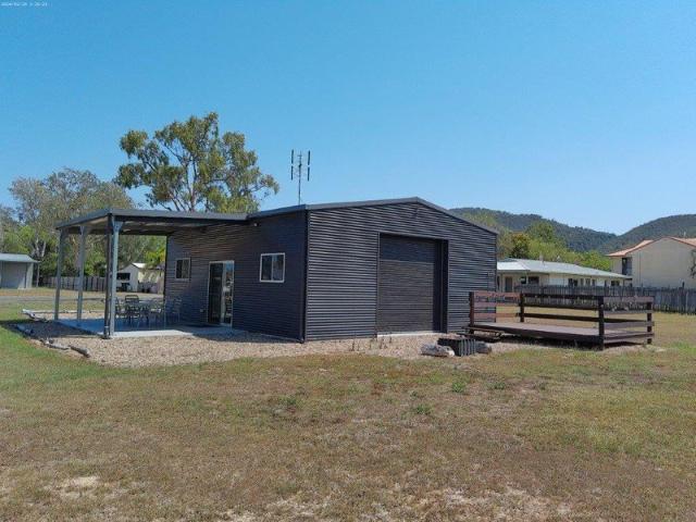 Land for sale in Laguna Quays, Queensland