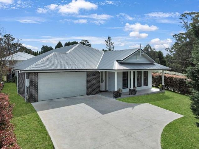 House for sale in Manchester Square, New South Wales