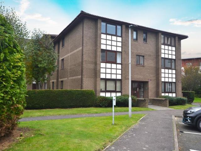 Apartment for rent in Hillside, Leith