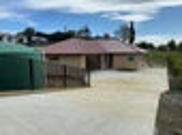 House for rent in Otakou