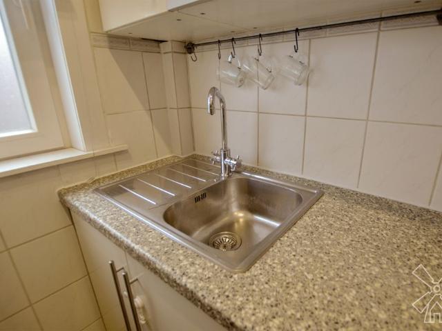 Room te huur in Den Haag, Laakkwartier