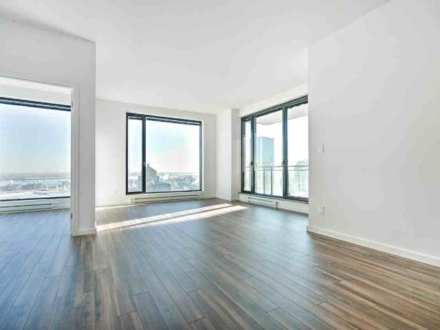 Apartment for rent in St. Leonard's, Quebec