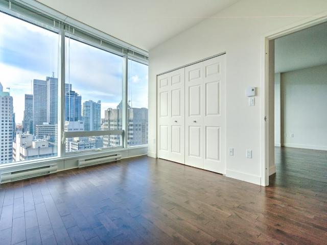 Apartment for rent in St. Leonard's, Quebec