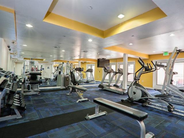 Apartment for rent in Canoga Park, California