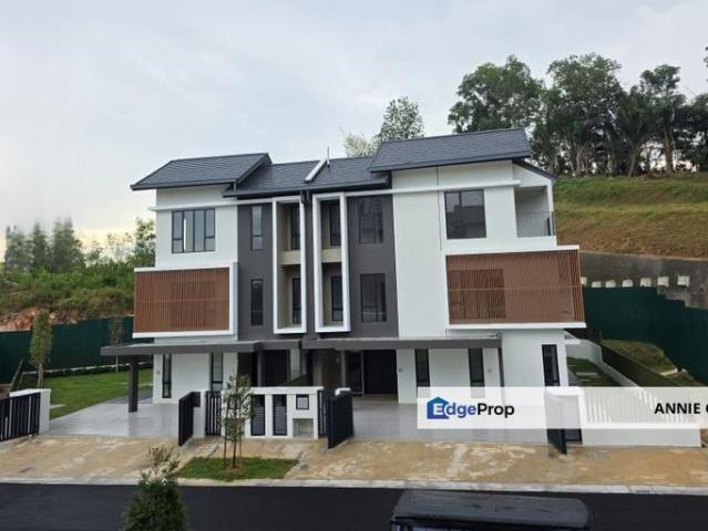 House for sale in Cyber 9, Sepang