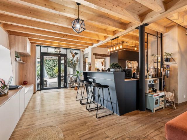 Loft kaufen in Laconnex