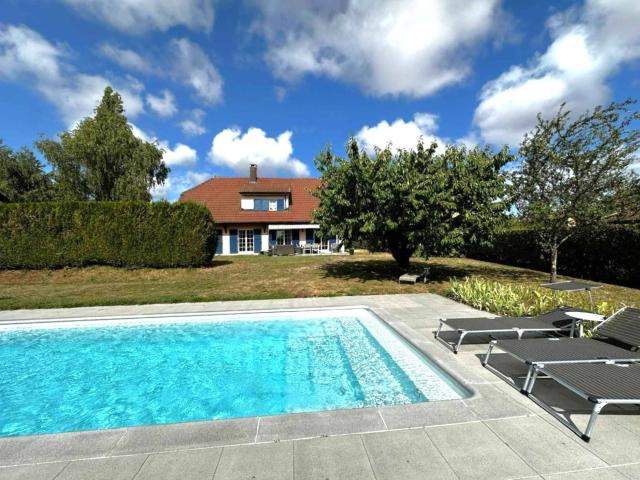 Einfamilienhaus kaufen in Denens, Waadt