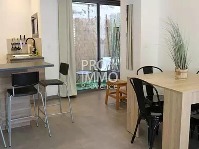Maison location à Aix-en-Provence, Alleins