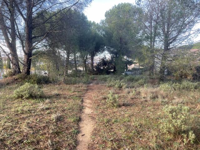 Terrain vente à Aix-en-Provence, Alleins
