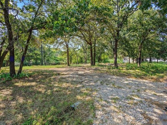 Land for sale in Gordonville, Texas