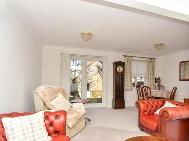 House for sale in Chatham Docks, Chatham