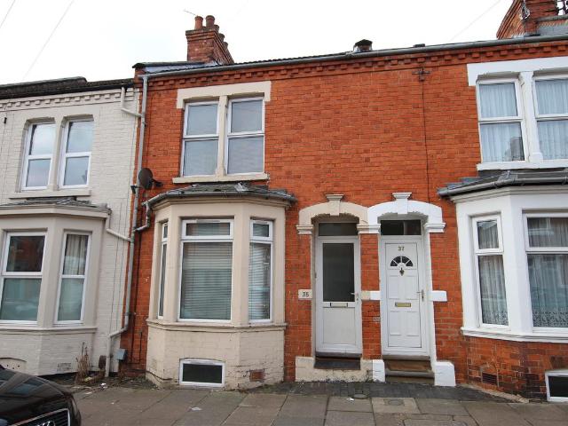 Room for rent in Phippsville, Northampton