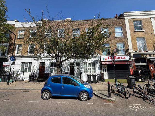 Apartment for rent in Stoke Newington, Isle Of Man
