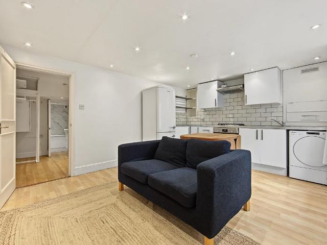 Apartment for rent in Stoke Newington, Greater London