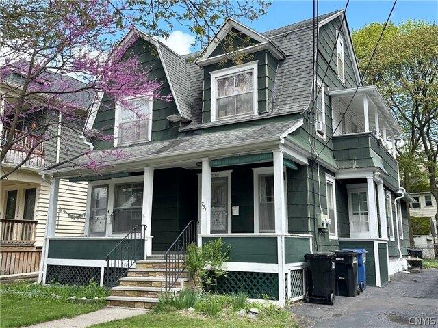 House for sale in Syracuse, New York
