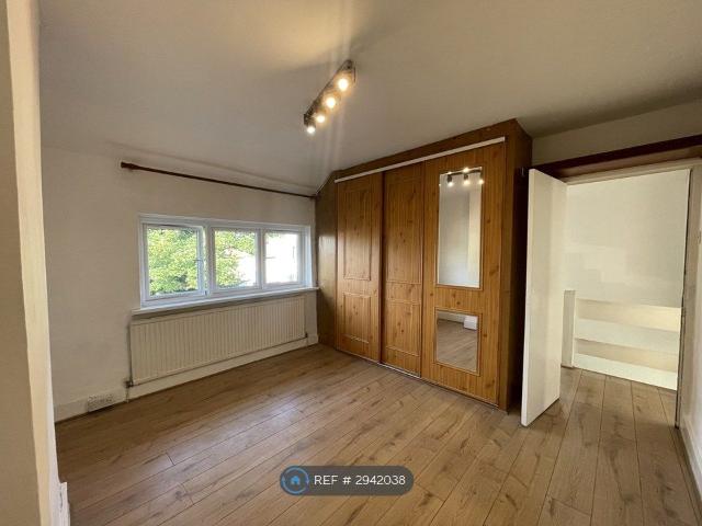 House for rent in London Borough of Ealing, Greenford